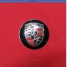 EMBLEMA PLACA RDA. CONICA "PORSCHE" NEGRO